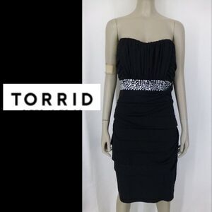Torrid Black Ruched Strapless Rhinestone Cocktain Dress (Size 1)